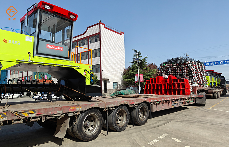 寧夏海原5臺定制履帶翻拋機發(fā)貨 寧夏海原5臺定制履帶翻拋機發(fā)貨